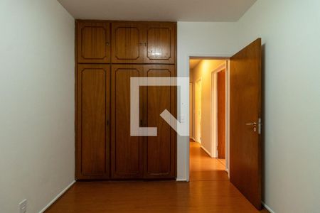 Apartamento à venda com 96m², 3 quartos e 2 vagasQuarto 2