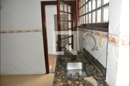 Casa para alugar com 160m², 5 quartos e 3 vagasCozinha