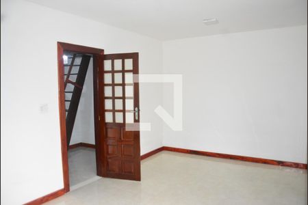 Quarto 2 com banheiro de casa para alugar com 5 quartos, 160m² em Piatã, Salvador