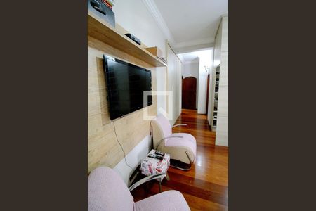 Casa para alugar com 450m², 4 quartos e 8 vagas Casa para alugar com 450m², 4 quartos e 8 vagasSuíte 4