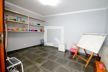 Casa para alugar com 450m², 4 quartos e 8 vagas Casa para alugar com 450m², 4 quartos e 8 vagasQuarto de Serviço
