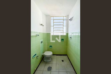 Banheiro de apartamento para alugar com 1 quarto, 60m² em Vila Santa Maria, São Paulo