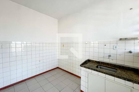 Cozinha de apartamento para alugar com 1 quarto, 60m² em Vila Santa Maria, São Paulo