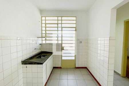 Cozinha de apartamento para alugar com 1 quarto, 60m² em Vila Santa Maria, São Paulo