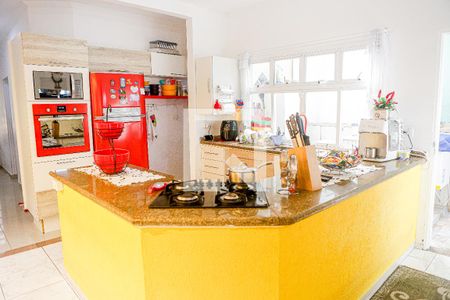 Casa à venda com 170m², 2 quartos e 8 vagas Casa à venda com 170m², 2 quartos e 8 vagasCozinha