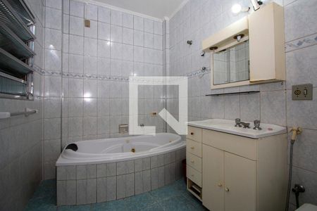 Apartamento à venda com 214m², 2 quartos e 4 vagas Apartamento à venda com 214m², 2 quartos e 4 vagasBanheiro