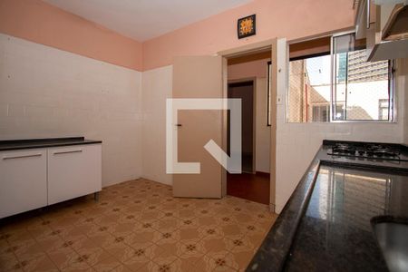 Apartamento à venda com 214m², 2 quartos e 4 vagas Apartamento à venda com 214m², 2 quartos e 4 vagasCozinha