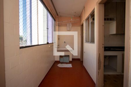 Apartamento à venda com 214m², 2 quartos e 4 vagas Apartamento à venda com 214m², 2 quartos e 4 vagasÁrea de Serviço