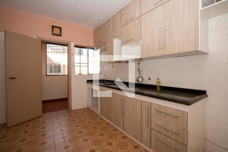 Apartamento à venda com 214m², 2 quartos e 4 vagas Apartamento à venda com 214m², 2 quartos e 4 vagasCozinha