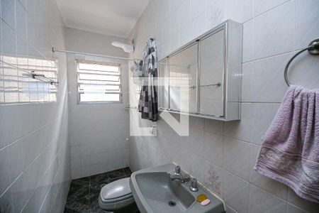 Casa para alugar com 150m², 4 quartos e 3 vagasBanheiro 2