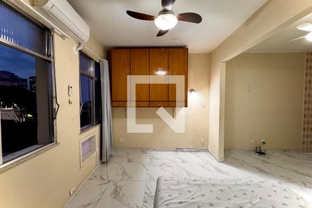 Studio de apartamento para alugar com 1 quarto, 39m² em Centro, Rio de Janeiro