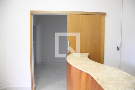 Sala 1 de casa para alugar com 4 quartos, 170m² em Centro, Uberlândia