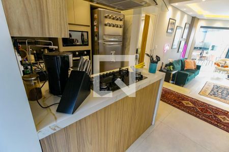 Apartamento à venda com 84m², 1 quarto e 2 vagasCozinha - Armários