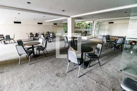 Apartamento à venda com 84m², 1 quarto e 2 vagasÁrea comum - Salão de festas