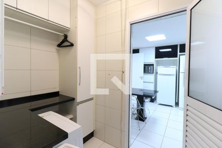 Apartamento para alugar com 147m², 4 quartos e 3 vagasÁrea de Serviço