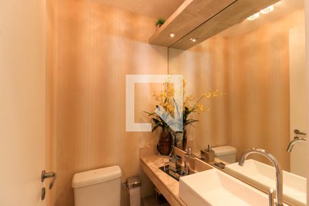 Apartamento para alugar com 147m², 4 quartos e 3 vagasLavabo