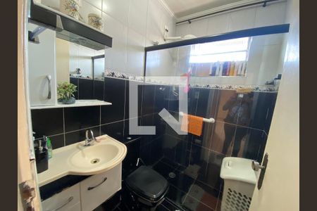 Casa à venda com 80m², 2 quartos e 2 vagasBanheiro