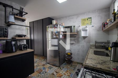 Apartamento à venda com 176m², 3 quartos e 1 vaga Apartamento à venda com 176m², 3 quartos e 1 vagaCozinha e Área de Serviço