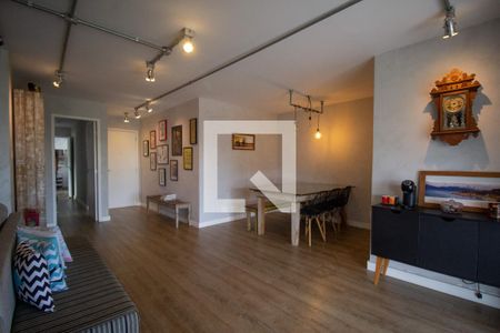 Apartamento à venda com 176m², 3 quartos e 1 vaga Apartamento à venda com 176m², 3 quartos e 1 vagaSala