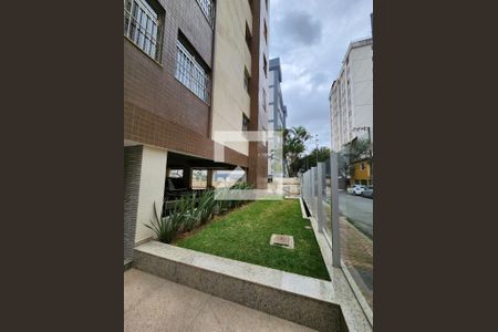 Apartamento para alugar com 100m², 3 quartos e 2 vagasFachada