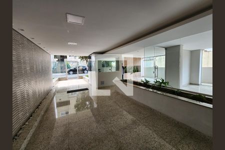 Apartamento para alugar com 100m², 3 quartos e 2 vagasHall