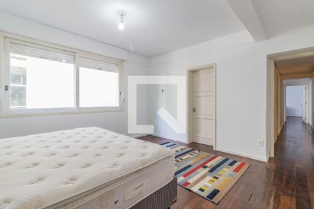 Dormitório de apartamento para alugar com 3 quartos, 180m² em Rio Branco, Porto Alegre
