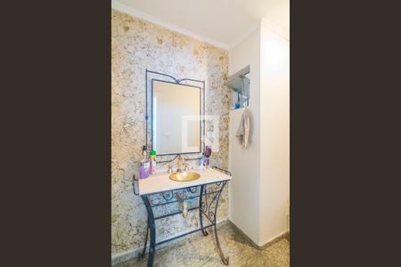 Casa à venda com 350m², 3 quartos e 4 vagasLavabo