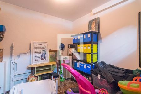 Casa à venda com 350m², 3 quartos e 4 vagasQuarto de Serviço 2