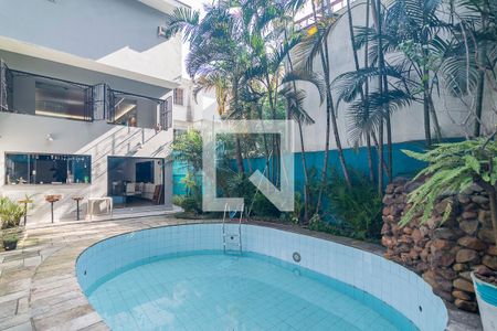 Casa à venda com 350m², 3 quartos e 4 vagasÁrea Externa