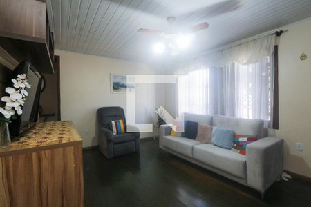 Sala de casa à venda com 3 quartos, 138m² em Jardim Carvalho, Porto Alegre