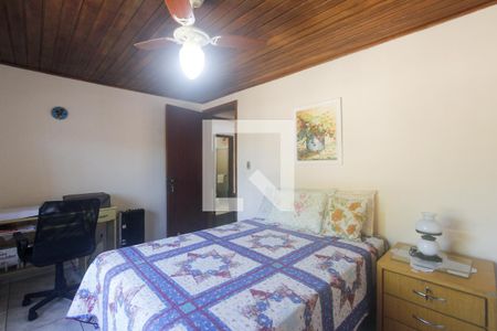 Quarto 1 de casa à venda com 3 quartos, 138m² em Jardim Carvalho, Porto Alegre