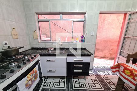 Cozinha de casa para alugar com 3 quartos, 300m² em Cidade São Mateus, São Paulo