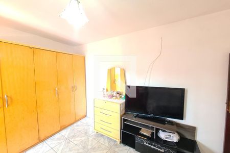 Quarto 1 de casa para alugar com 3 quartos, 300m² em Cidade São Mateus, São Paulo