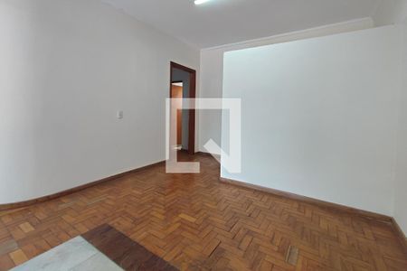 Quarto Suíte de casa para alugar com 2 quartos, 160m² em Vila Pompéia, Campinas