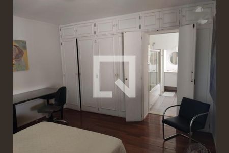 Casa à venda com 5 quartos, 375m² em Vila Brandina, Campinas