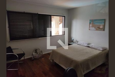 Casa à venda com 5 quartos, 375m² em Vila Brandina, Campinas