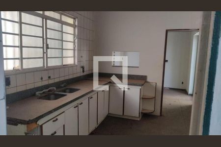 Casa à venda com 4 quartos, 285m² em Jardim Lumen Christi, Campinas