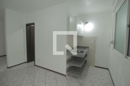 Kitnet de casa de condomínio para alugar com 1 quarto, 48m² em São José, Canoas