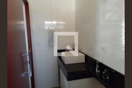 Casa à venda com 3 quartos, 230m² em Vila Pompéia, Campinas