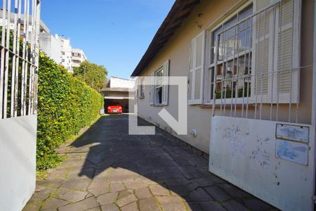 Casa à venda com 109m², 3 quartos e 6 vagasPátio 