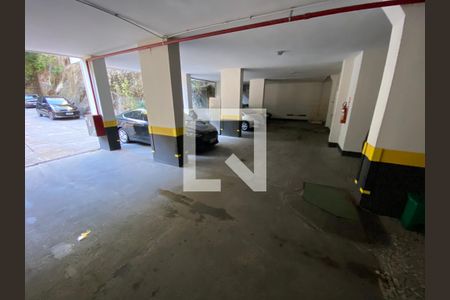 Garagem de apartamento à venda com 3 quartos, 110m² em Leme, Rio de Janeiro