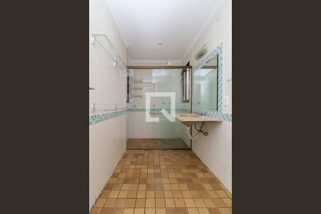 Apartamento à venda com 270m², 3 quartos e 4 vagasBanheiro 2