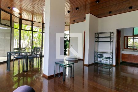 Apartamento à venda com 270m², 3 quartos e 4 vagasÁrea Comum