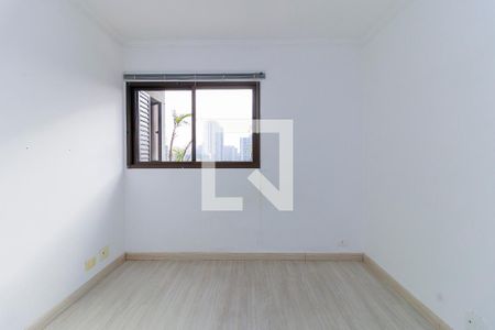 Apartamento à venda com 270m², 3 quartos e 4 vagasQuarto 2