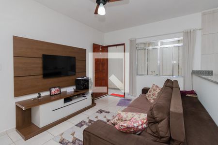 Sala de casa à venda com 3 quartos, 142m² em Vila Brasilina, São Paulo