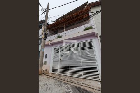 Casa para alugar com 142m², 3 quartos e 4 vagasFachada