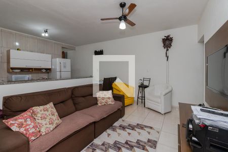 Sala de casa para alugar com 3 quartos, 142m² em Vila Brasilina, São Paulo