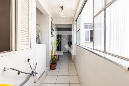 Apartamento à venda com 111m², 3 quartos e 1 vagaÁrea de Serviço