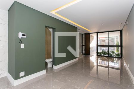 Sala de casa à venda com 3 quartos, 260m² em Vila Gomes Cardim, São Paulo