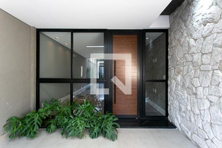 Casa à venda com 260m², 3 quartos e 2 vagas Casa à venda com 260m², 3 quartos e 2 vagasGaragem